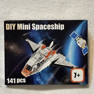 DIY Mini Spaceship Building Set - Gray and Orange
